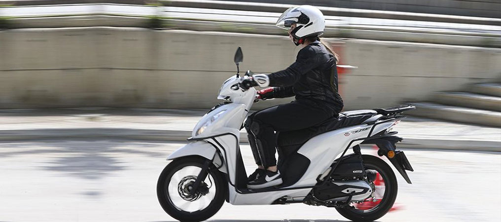 B Sınıfı Ehliyetle 125 Cc Motosiklet Kullanılabilecek