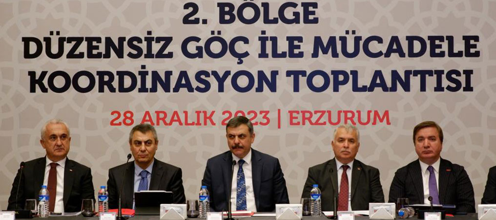 Bölge Valileri Düzensiz Göçle Mücadele İçin Erzurum’da Toplandı