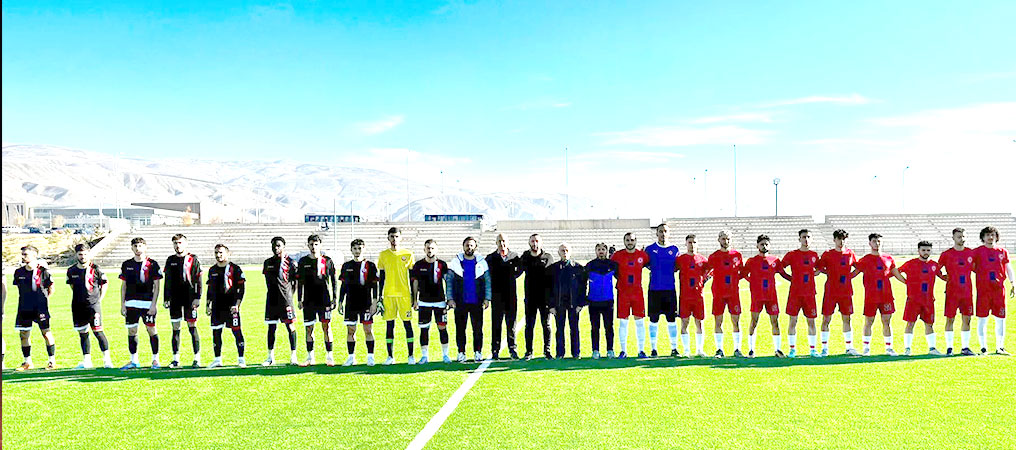 EBYÜ Ev Sahipliği Yaptığı Üniversiteler Arası Bölgesel Ligler Futbol Turnuvası Başladı