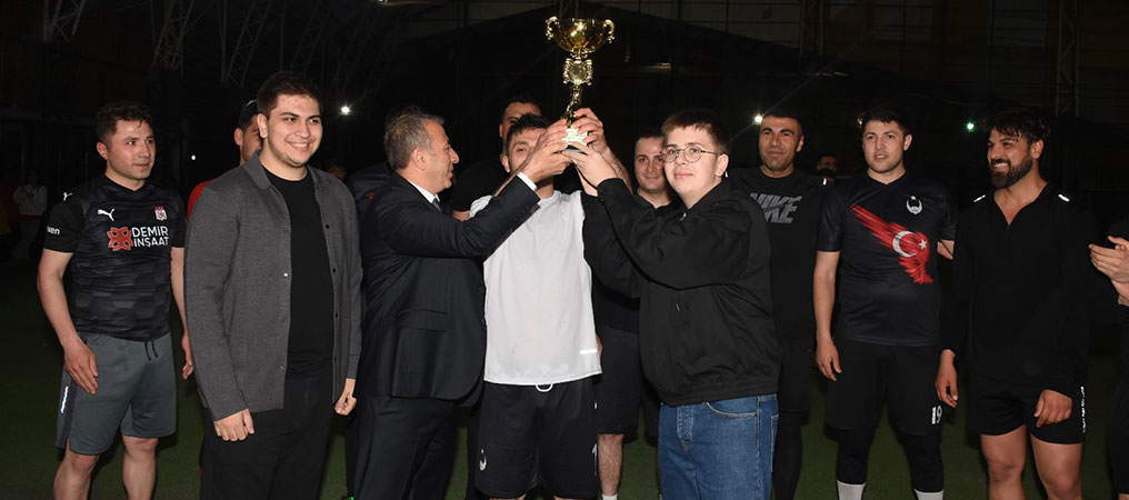 Erzincan Emniyet Müdürlüğü Futbol Turnuvası Düzenledi