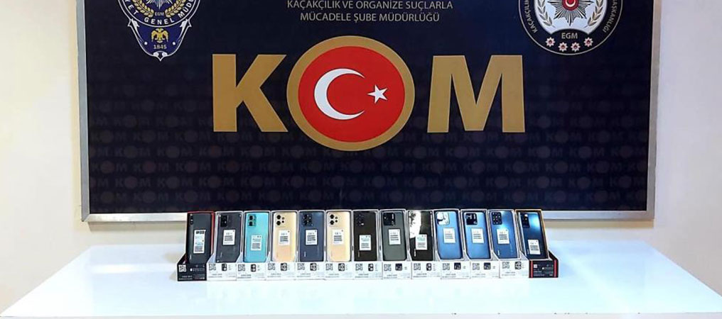 Erzincan’da 13 Adet Kaçak Cep Telefonu Ele Geçirildi