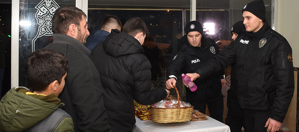 Erzincan’da Deprem Şehitleri İçin Mevlit Okutuldu