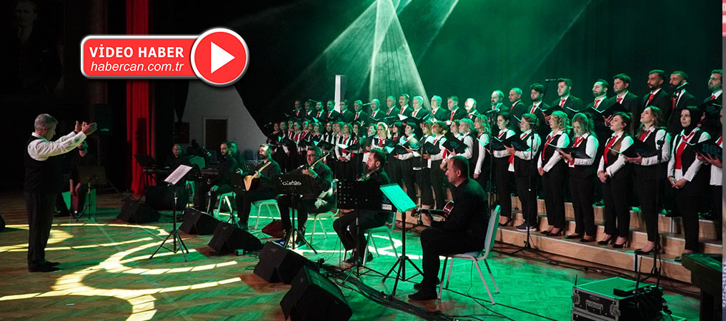 Erzincan’da Farklı Meslek Gruplarından Oluşan “Kardeşlik Korosu” İlk Konserini Verdi