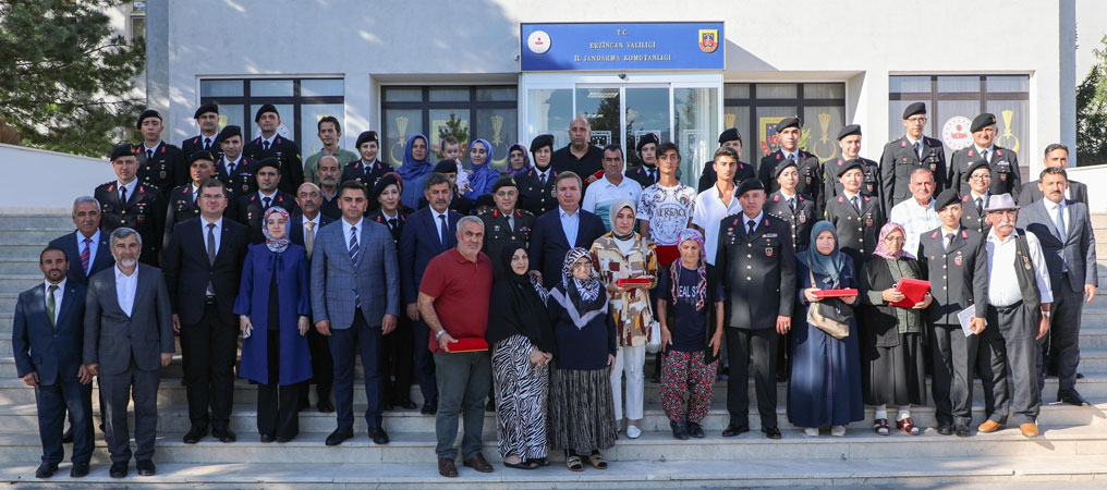 Erzincan’da şehitlerin adları ölümsüzleştirildi