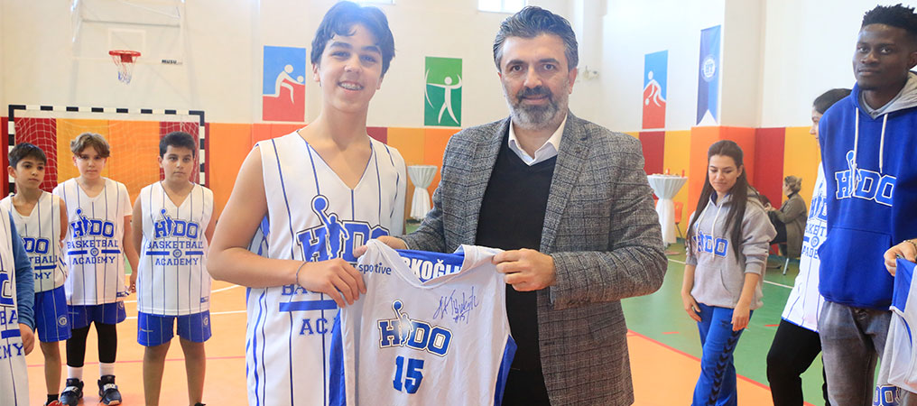 Hidayet Türkoğlu Basketbol Okulları Doğa Koleji Erzincan Kampüsünde