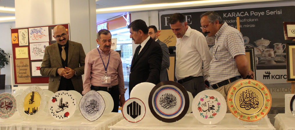 Hüsn-ü Hat ve Kaligrafi Sergi Açılışı Gerçekleştirildi
