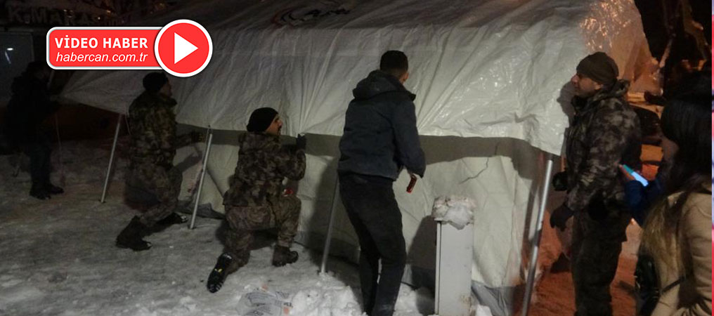 Malatya’da Mehmetçik Çadır Kuruyor