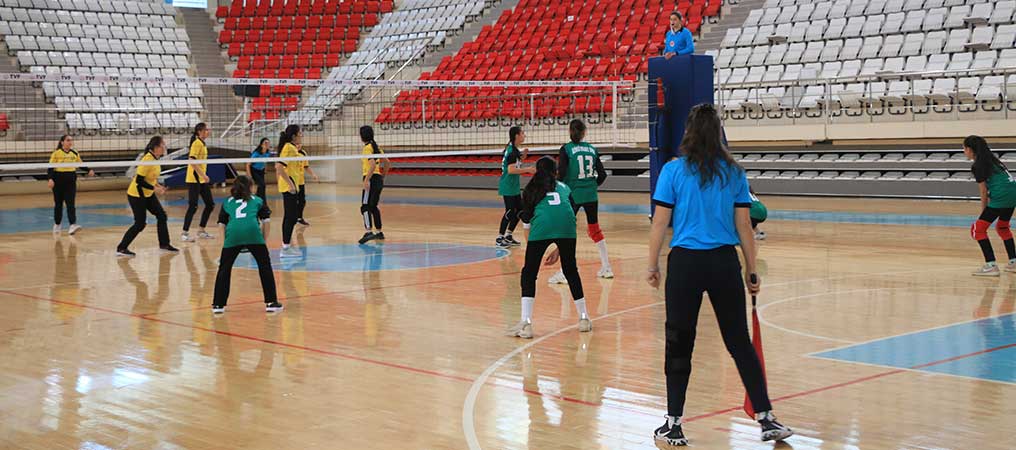 Okul Sporları Voleybolda Gurup Maçları Tamamlandı