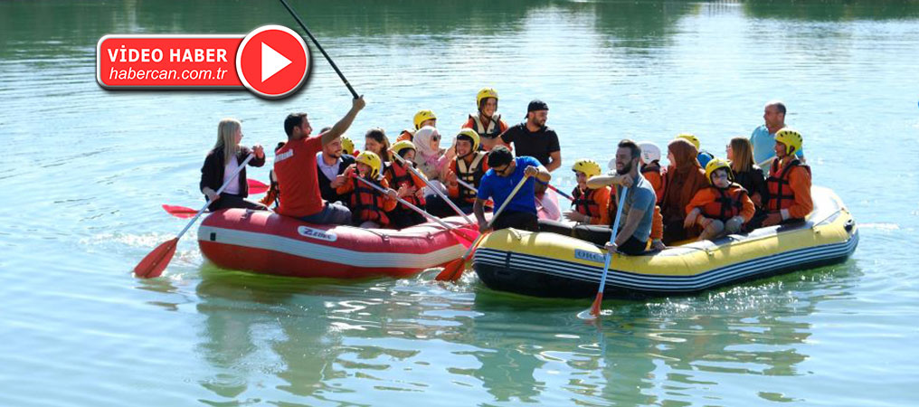 Özel Çocukların Rafting Keyfi