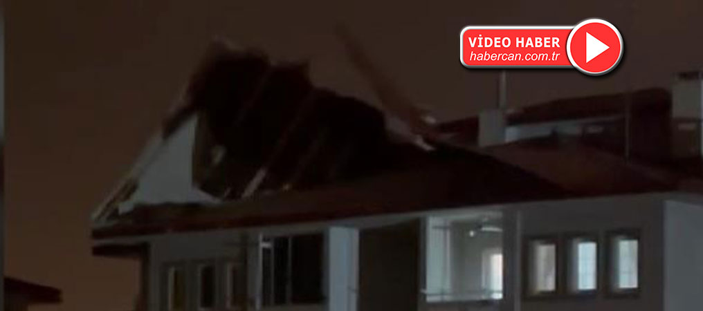 Rüzgar Binanın Çatısını Yerinden Söktü