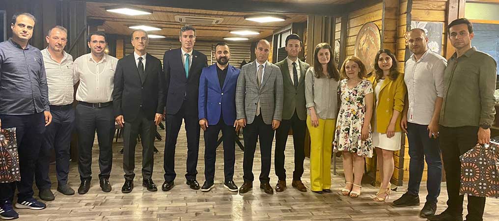 Tayini Çıkan Hâkim ve Savcılar İçin Veda Yemeği Düzenlendi