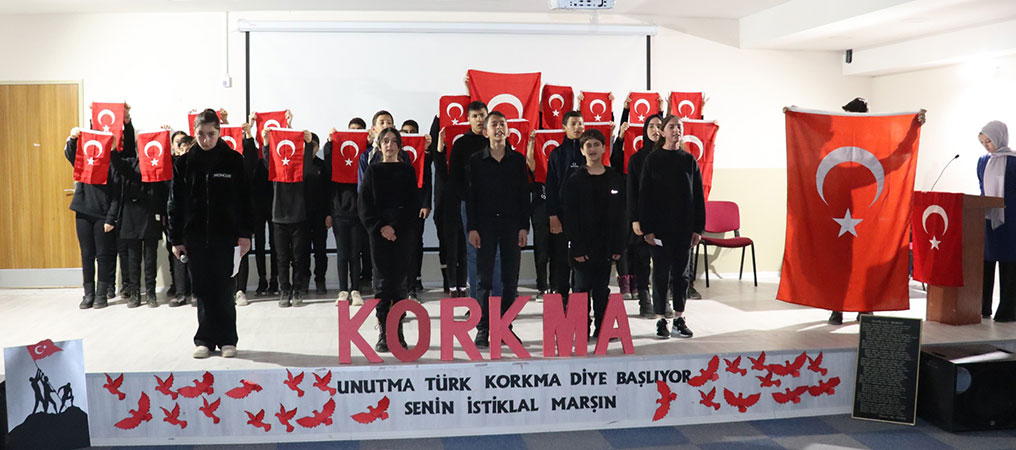 Tercan’da İstiklal Marşı’nın Kabulü ve Mehmet Akif Ersoy’u Anma Günü Kutlandı