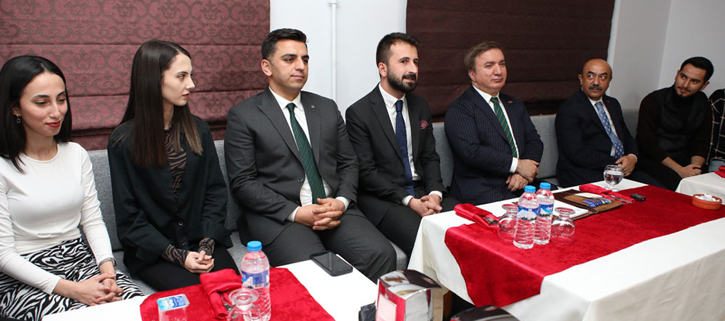 Vali Aydoğdu Öğrencilerle Hasbihal Etti